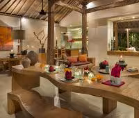 Вилла Red Palms, Гостиная и столовая